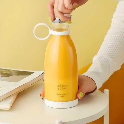 BlendGo™ Portable Mini Juice Blender | USB Rechargeable Smoothie Maker
